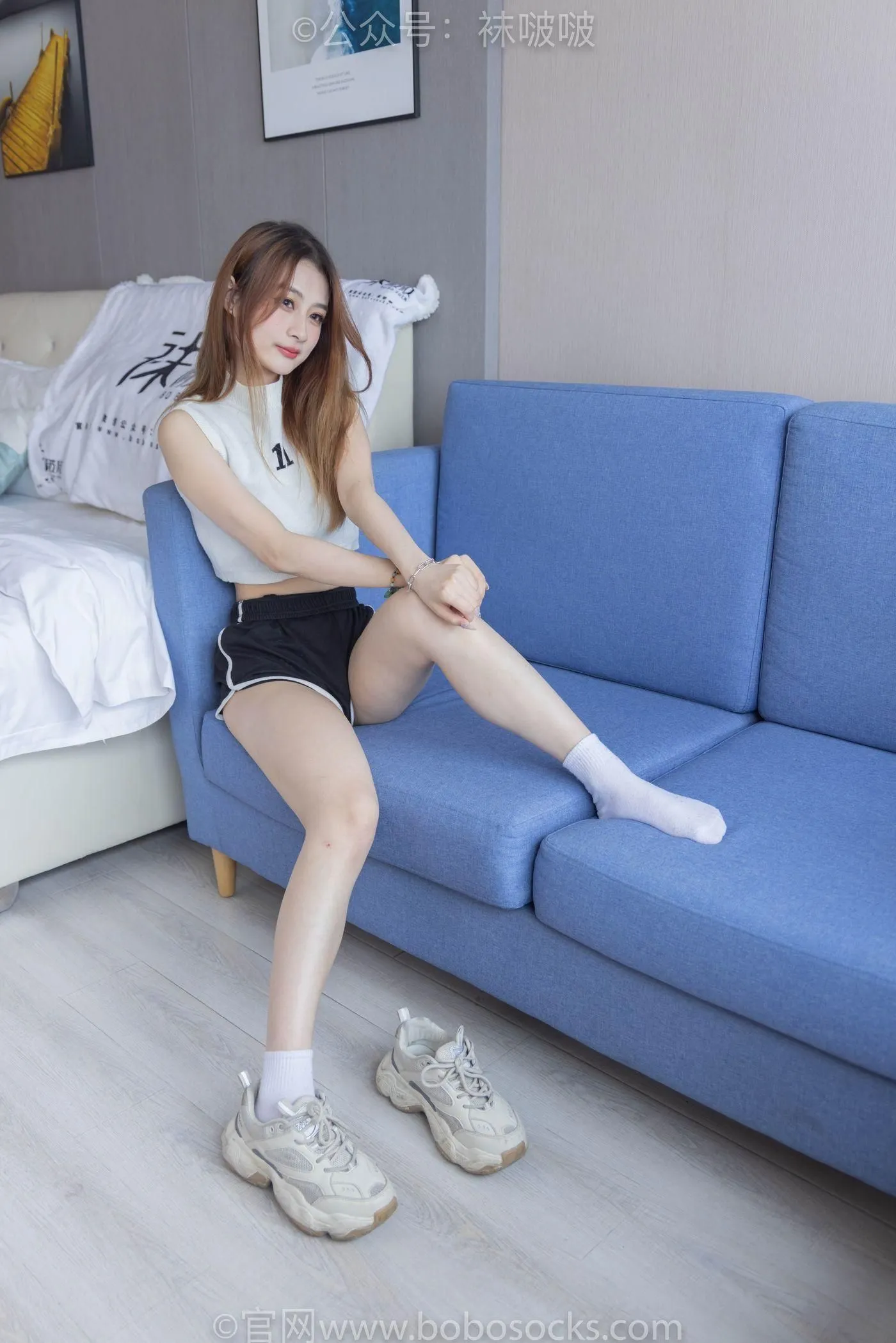 [BoBoSocks袜啵啵]NO.084 苏苏-运动鞋、日常所穿白棉袜、裸足 [140P]插图4